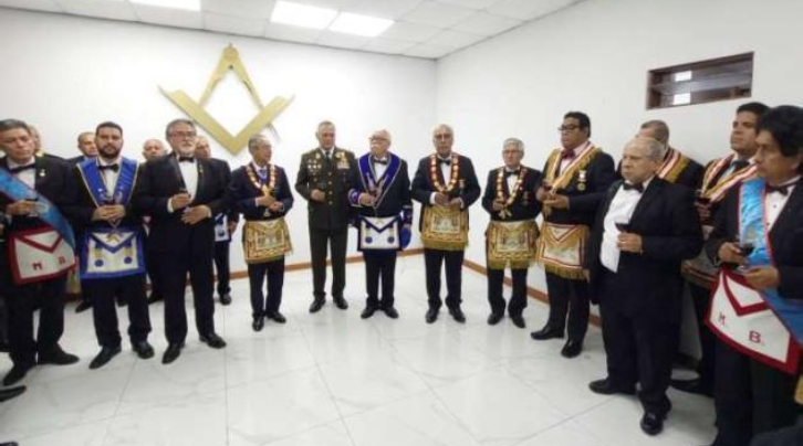 Gran Tenida Blanca – 37º Aniversario de la P.N.P. y Homenaje al Héroe Mariano Santos Mateo